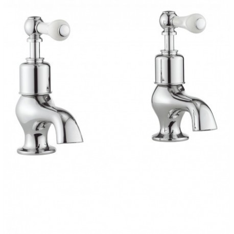 Henbury bath pillar taps 